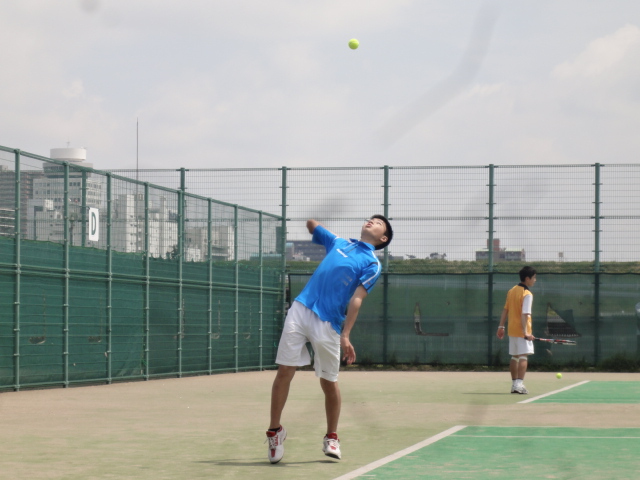 http://www.ariake.kaetsu.ac.jp/club/tennis/DSC03606.JPG