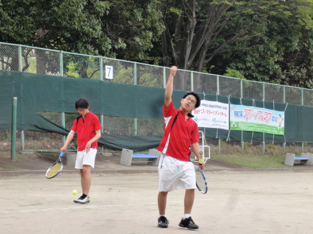 http://www.ariake.kaetsu.ac.jp/club/tennis/DSC03747.JPG