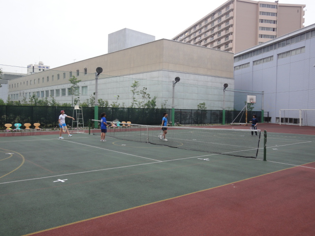 http://www.ariake.kaetsu.ac.jp/club/tennis/DSC03760.JPG