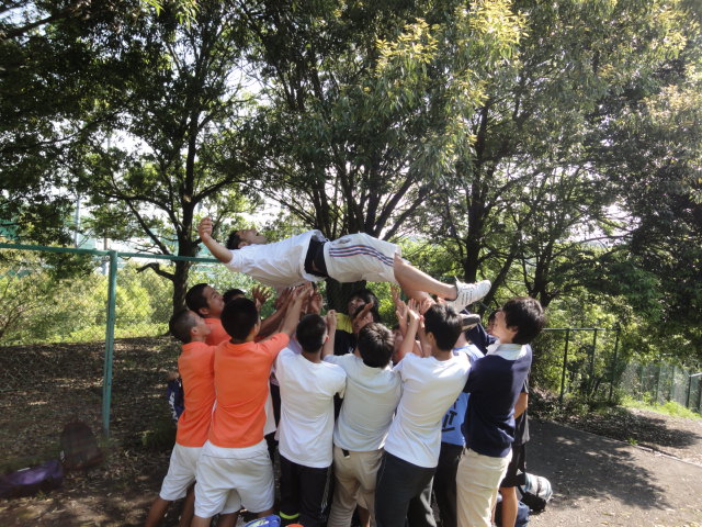 http://www.ariake.kaetsu.ac.jp/club/tennis/DSC03910.JPG