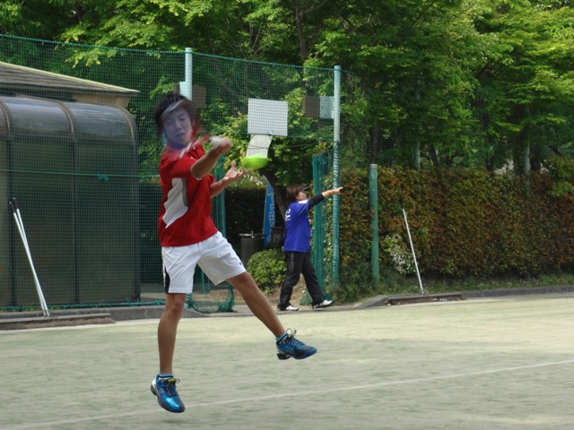 http://www.ariake.kaetsu.ac.jp/club/tennis/DSC05031.JPG