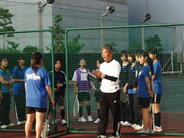 http://www.ariake.kaetsu.ac.jp/club/tennis/DSC05476.JPG
