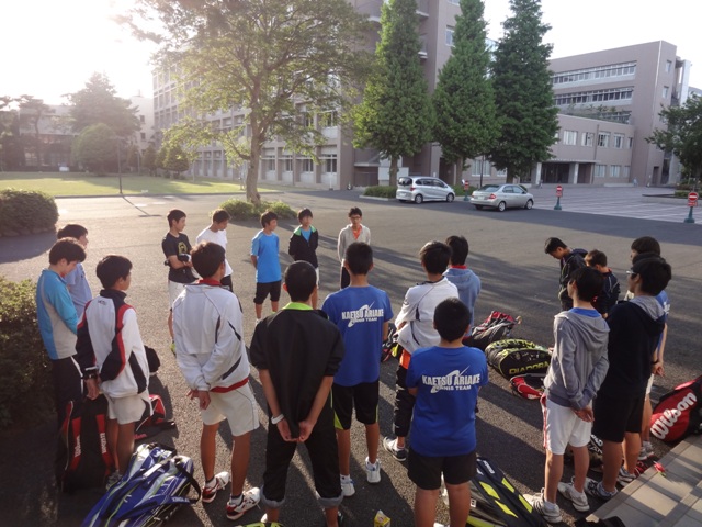 http://www.ariake.kaetsu.ac.jp/club/tennis/DSC05509.JPG