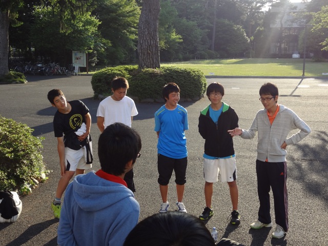 http://www.ariake.kaetsu.ac.jp/club/tennis/DSC05512.JPG