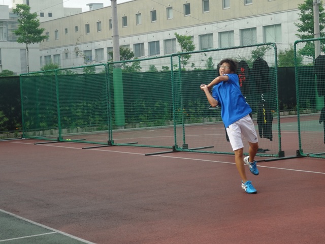 http://www.ariake.kaetsu.ac.jp/club/tennis/DSC06136.JPG