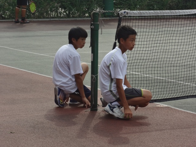 http://www.ariake.kaetsu.ac.jp/club/tennis/DSC06140.JPG