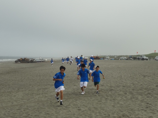 http://www.ariake.kaetsu.ac.jp/club/tennis/DSC06172.JPG