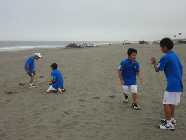 http://www.ariake.kaetsu.ac.jp/club/tennis/DSC06183.JPG