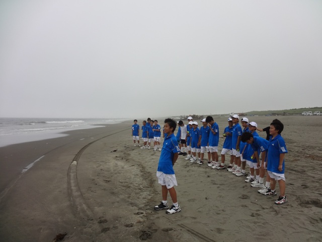 http://www.ariake.kaetsu.ac.jp/club/tennis/DSC06189.JPG