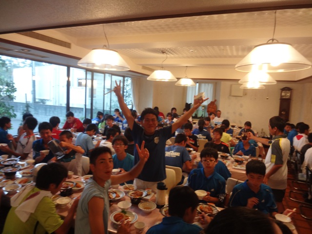 http://www.ariake.kaetsu.ac.jp/club/tennis/DSC06209.JPG