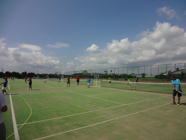 http://www.ariake.kaetsu.ac.jp/club/tennis/DSC06306.JPG