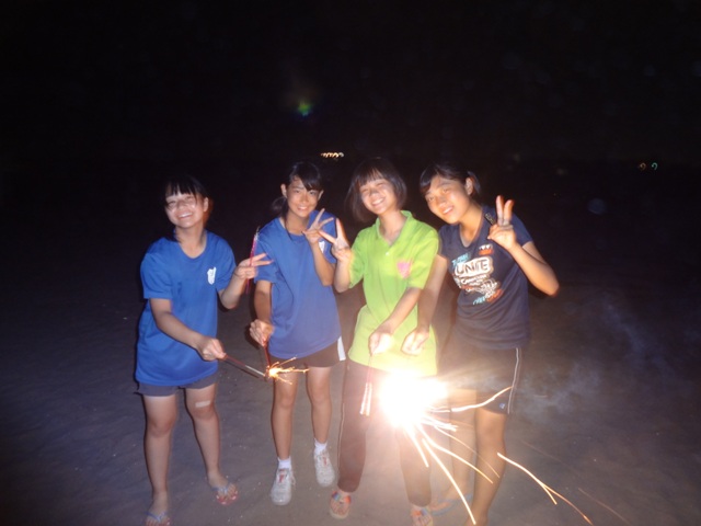 http://www.ariake.kaetsu.ac.jp/club/tennis/DSC06330.JPG