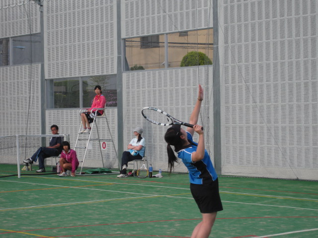http://www.ariake.kaetsu.ac.jp/club/tennis/IMG_0017.JPG