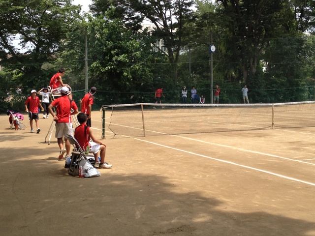 http://www.ariake.kaetsu.ac.jp/club/tennis/IMG_0968.JPG