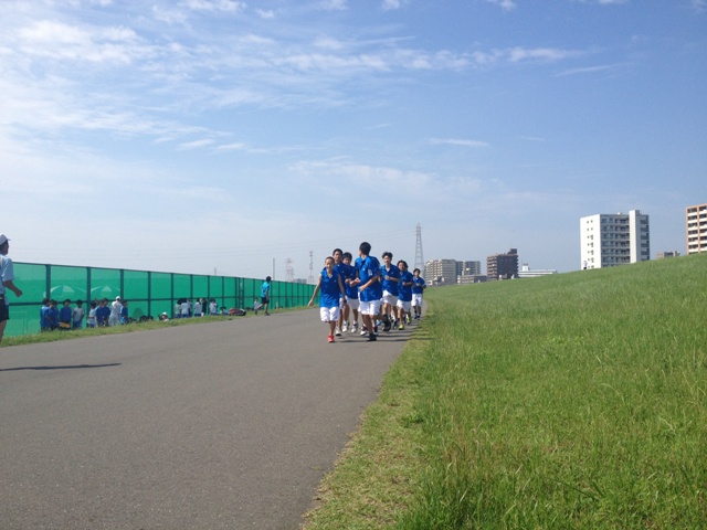http://www.ariake.kaetsu.ac.jp/club/tennis/IMG_1043.JPG