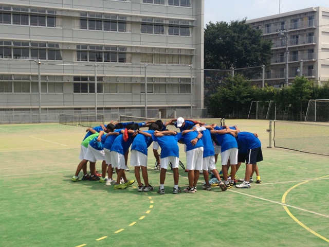 http://www.ariake.kaetsu.ac.jp/club/tennis/IMG_1224.JPG