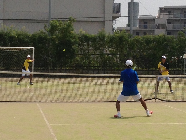 http://www.ariake.kaetsu.ac.jp/club/tennis/IMG_1231.JPG