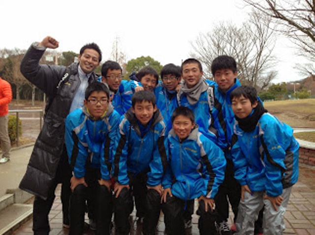 http://www.ariake.kaetsu.ac.jp/club/tennis/IMG_1238.JPG