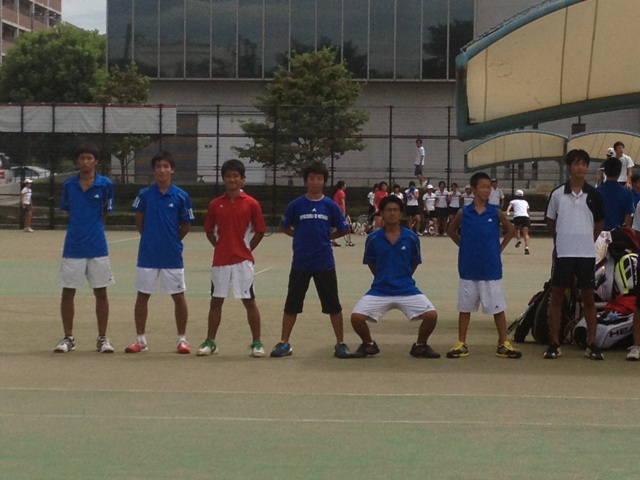 http://www.ariake.kaetsu.ac.jp/club/tennis/IMG_1422.JPG