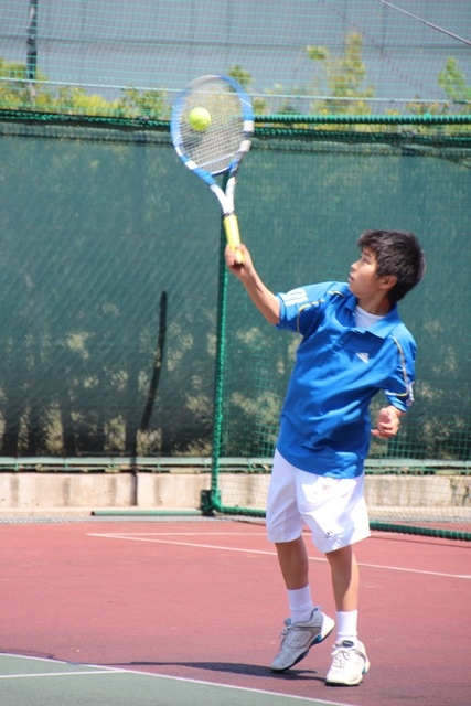 http://www.ariake.kaetsu.ac.jp/club/tennis/IMG_7216.JPG