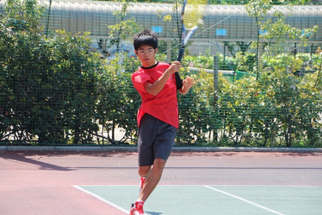 http://www.ariake.kaetsu.ac.jp/club/tennis/IMG_7289.JPG