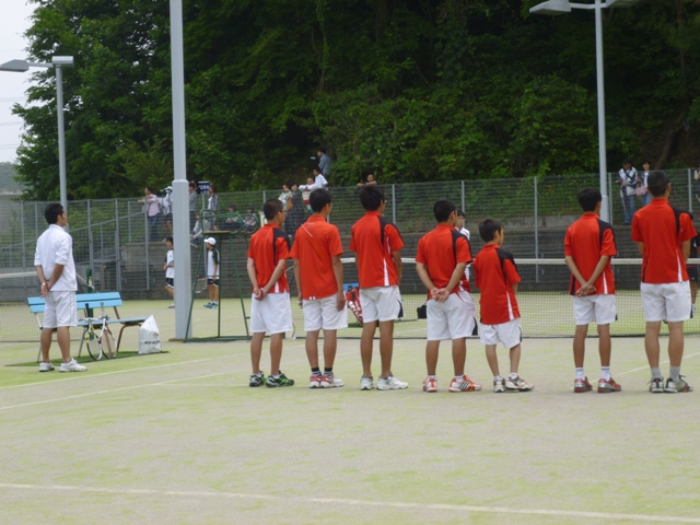 http://www.ariake.kaetsu.ac.jp/club/tennis/P1000299.JPG