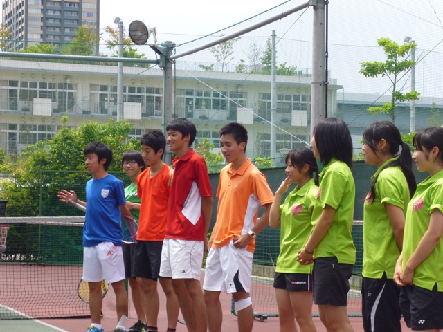 http://www.ariake.kaetsu.ac.jp/club/tennis/P1000791.JPG