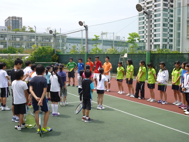 http://www.ariake.kaetsu.ac.jp/club/tennis/P1000793.JPG