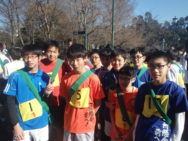 http://www.ariake.kaetsu.ac.jp/club/tennis/P1110036.JPG