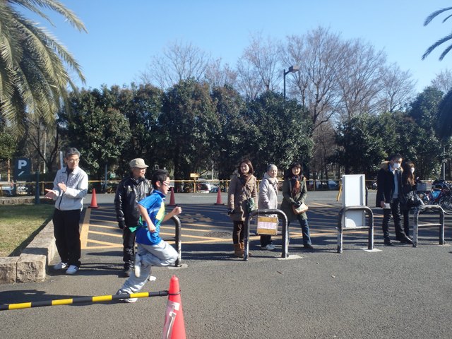 http://www.ariake.kaetsu.ac.jp/club/tennis/P1110056.JPG