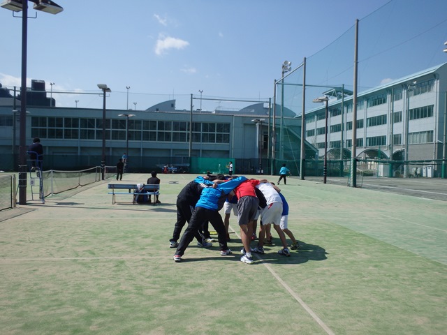 http://www.ariake.kaetsu.ac.jp/club/tennis/P3230072.JPG