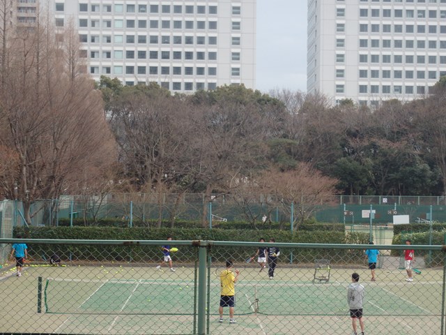 http://www.ariake.kaetsu.ac.jp/club/tennis/P3260175.JPG