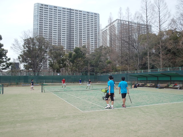 http://www.ariake.kaetsu.ac.jp/club/tennis/P3260191.JPG