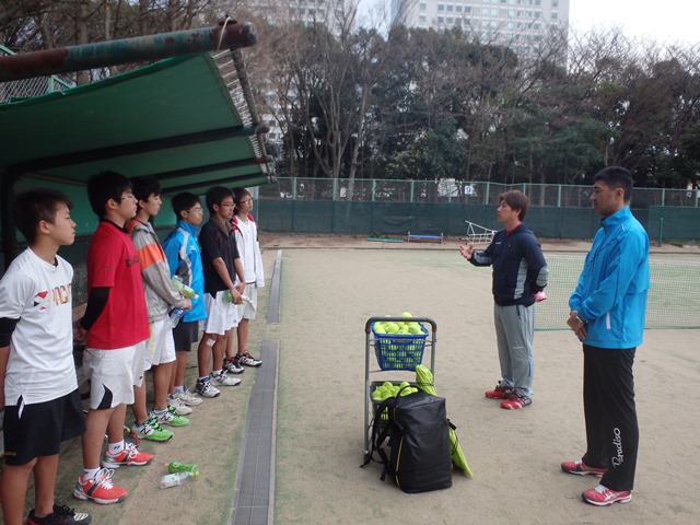 http://www.ariake.kaetsu.ac.jp/club/tennis/P3260198.JPG