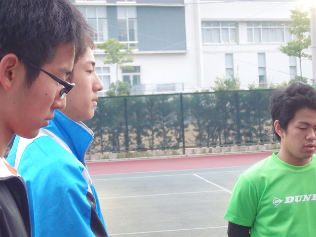 http://www.ariake.kaetsu.ac.jp/club/tennis/P3270237.JPG