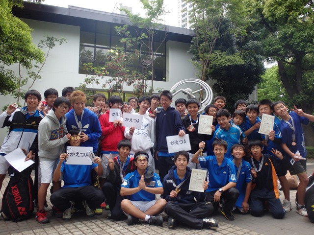 http://www.ariake.kaetsu.ac.jp/club/tennis/P4290174.JPG