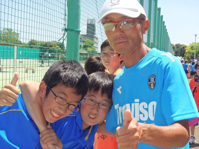 http://www.ariake.kaetsu.ac.jp/club/tennis/P6150245.JPG