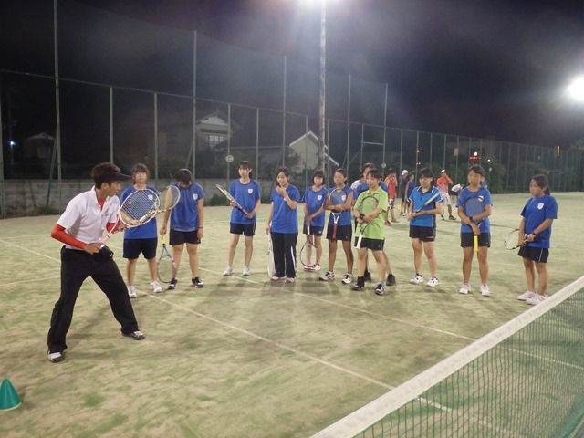 http://www.ariake.kaetsu.ac.jp/club/tennis/P7270329.JPG
