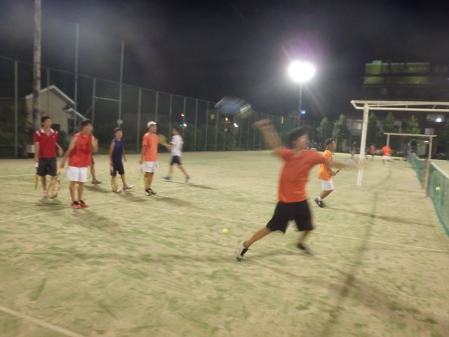 http://www.ariake.kaetsu.ac.jp/club/tennis/P7270333.JPG