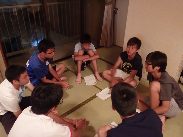 http://www.ariake.kaetsu.ac.jp/club/tennis/P7280361.JPG