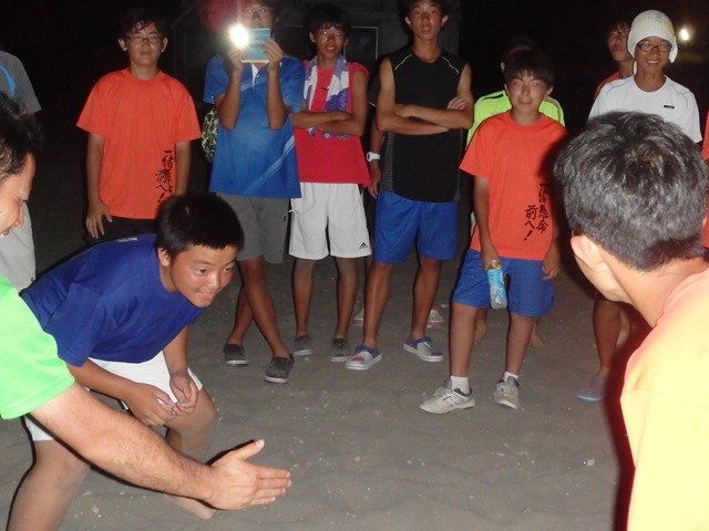 http://www.ariake.kaetsu.ac.jp/club/tennis/P7290444.JPG