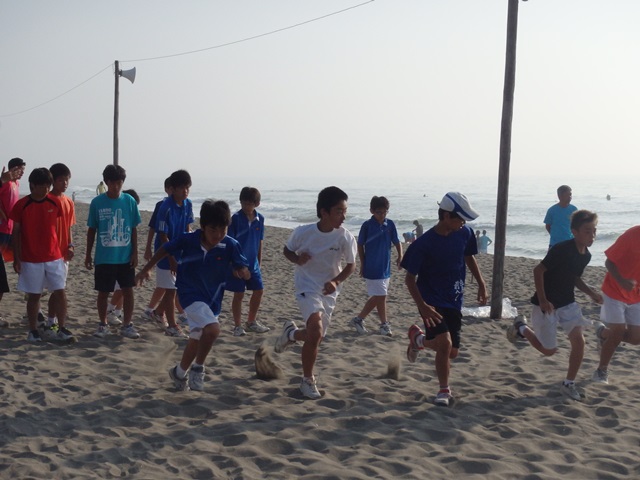 http://www.ariake.kaetsu.ac.jp/club/tennis/P7300494.JPG