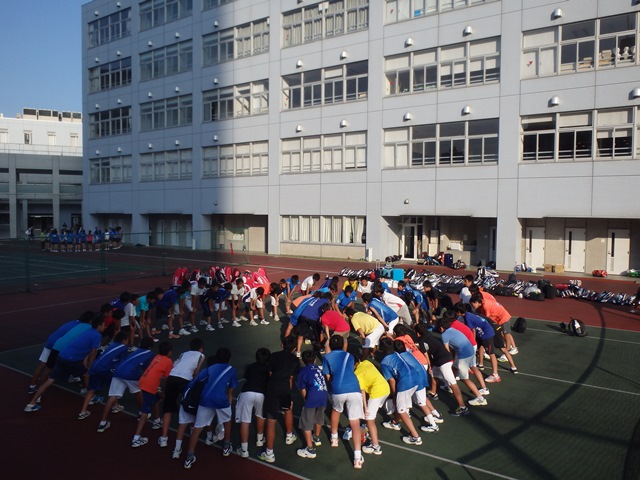 http://www.ariake.kaetsu.ac.jp/club/tennis/P7300569.JPG
