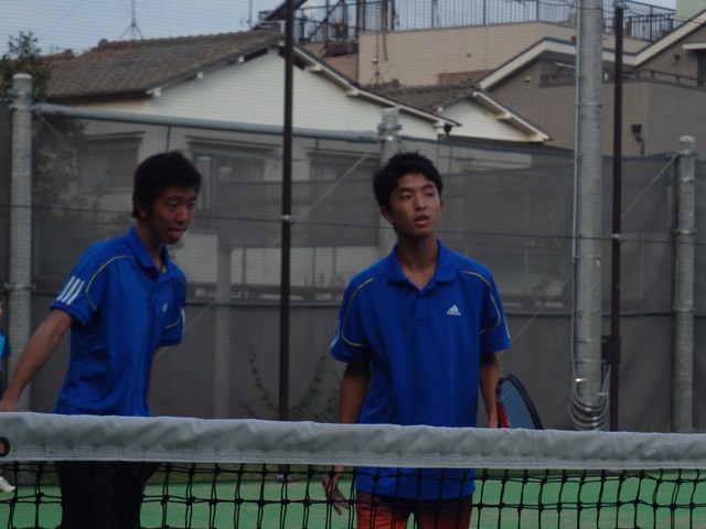 http://www.ariake.kaetsu.ac.jp/club/tennis/P9060013.JPG