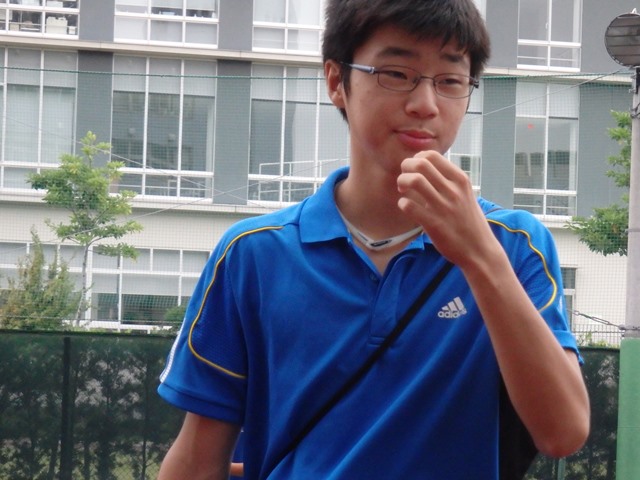 http://www.ariake.kaetsu.ac.jp/club/tennis/PA060024.JPG