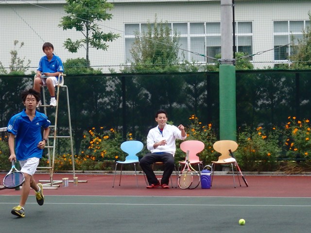 http://www.ariake.kaetsu.ac.jp/club/tennis/PA060030.JPG