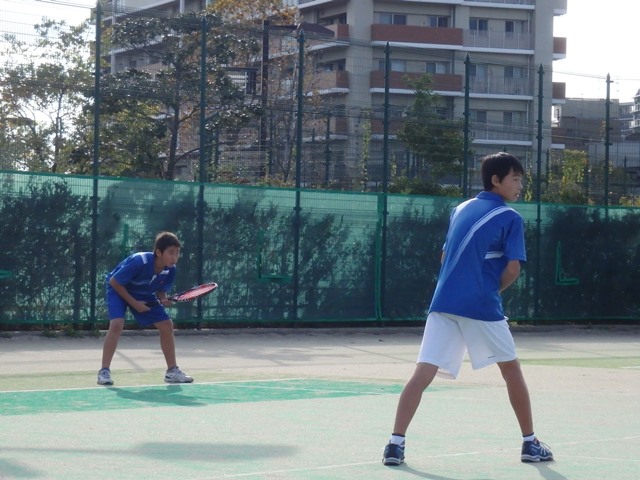 http://www.ariake.kaetsu.ac.jp/club/tennis/PB030268.JPG