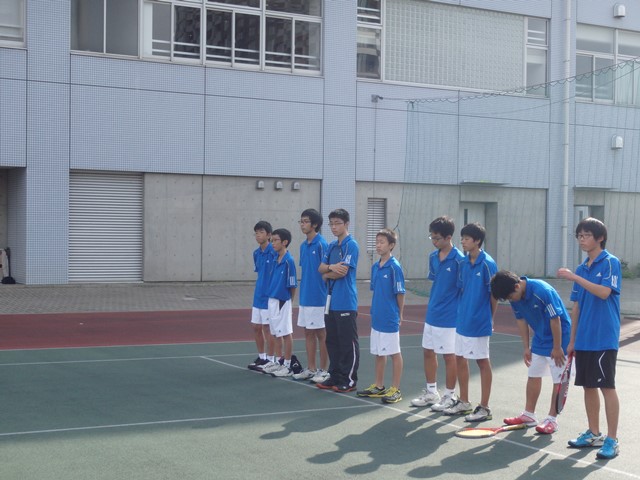 http://www.ariake.kaetsu.ac.jp/club/tennis/PB030279.JPG