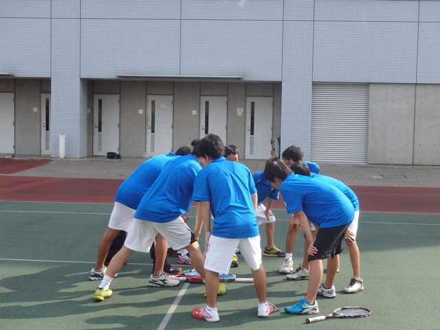 http://www.ariake.kaetsu.ac.jp/club/tennis/PB030280.JPG