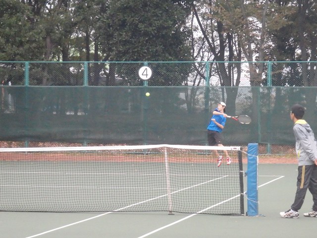 http://www.ariake.kaetsu.ac.jp/club/tennis/PB090006.JPG